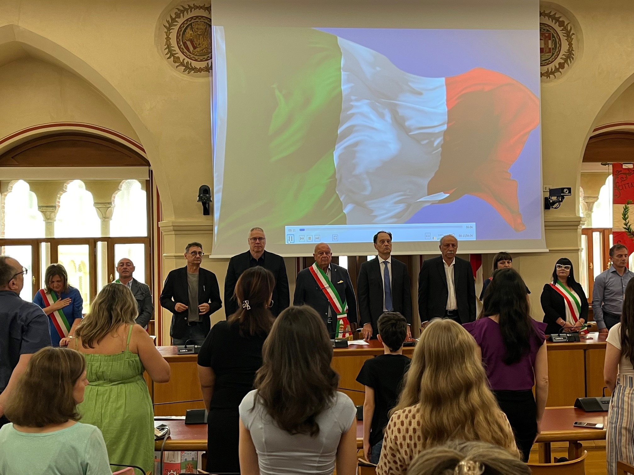 EMIGRAZIONE. BORDIN A PN: TENERE VIVI LEGAMI CON CHI VIVE ALL'ESTERO